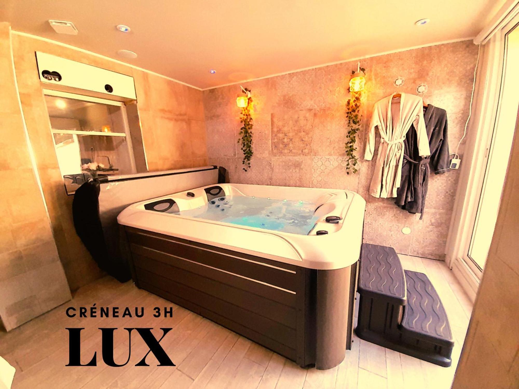 Lux, Chambre Spa Privatif Valenciennes Aulnoy-lez-Valenciennes Bagian luar foto